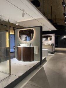 C.P. Hart partnership - Estro Colelzioni